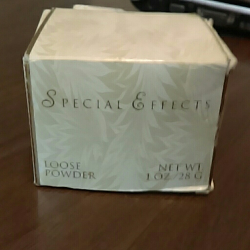 Mary Kay Special Effects Loose Powder Rosy Glow